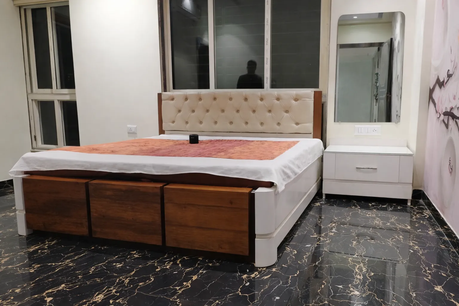 Best Modular Bed & Top Interior in Kolkata - Image 1