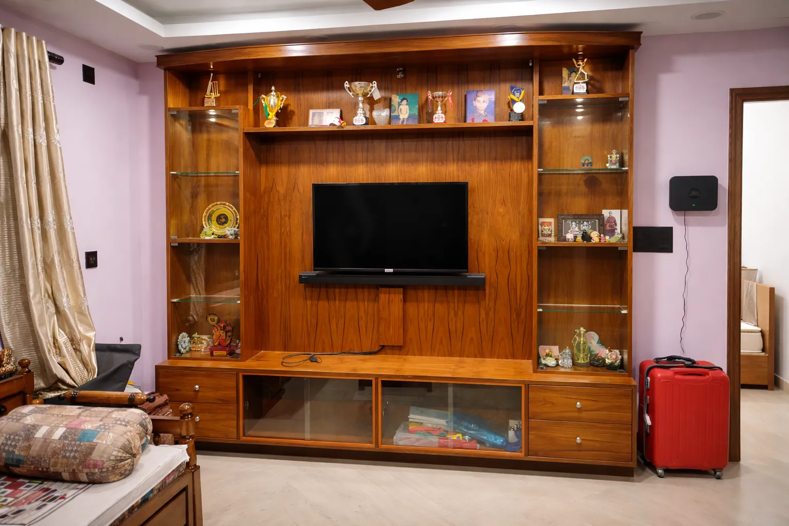 TV Cabinet & Entertainment Unit Gallery - Image 2